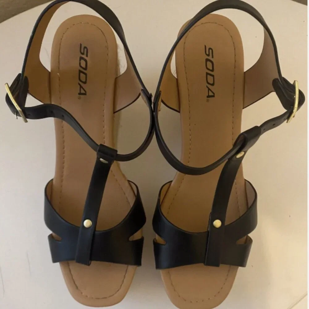 SODA Womens Black Ankle Strap Platform Wedge Espadrille Sandals